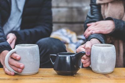 Sudah Berpasangan tapi Jatuh Hati pada Orang Lain? Ini 3 Alasannya