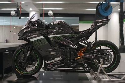 Buat Pecinta Motor Ninja ZX-25R, Bisa Coba Modifikasi dengan Serat Karbon