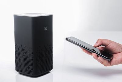 Speaker Pintar Karya Anak Bangsa Hadirkan Fitur Perkembangan Virus Corona
