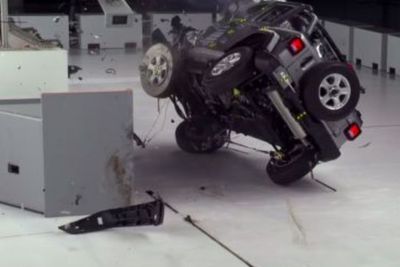 Lembaga Asuransi Sebut Jeep Wrangler Kurang Safety buat Penumpang