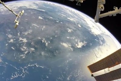 VIDEO: Begini Kondisi Bumi dari Luar Angkasa, Hasil Rekaman Astronaut Pakai Kamera GoPro!