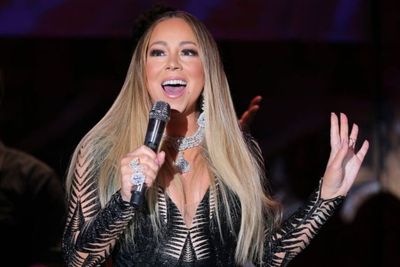 All I Want for Christmas Is You Resmi Jadi Lagu Natal Terlama di Puncak Billboard Hot 100
