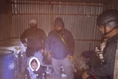 Polisi Gerebek Pabrik Miras Cap Tikus di Wamena Papua, 3 Pelaku Diringkus