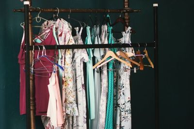 Tips Tampil Keren dengan Piyama saat Karantina di Rumah