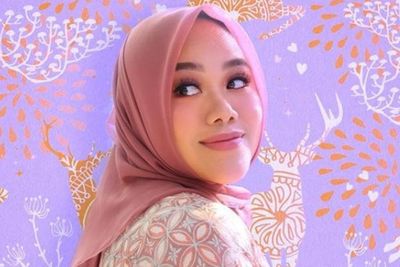 Tutorial Makeup Lebaran Under Rp100 Ribu ala Fatya Biya