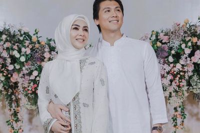 Rayakan Lebaran #DiRumahAja, Syahrini Unggah Video Bareng Suami
