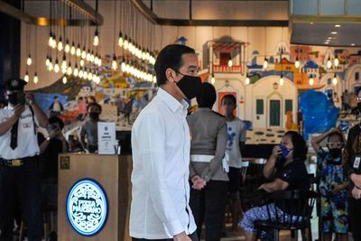 Bukan Buat Buka Mal, Kunjungan Jokowi ke Bekasi untuk Cek Persiapan New Normal