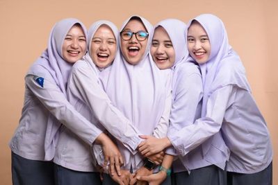 Grup Putih Abu-Abu Kisahkan Jalani LDR di Tengah Corona Lewat Single Baru