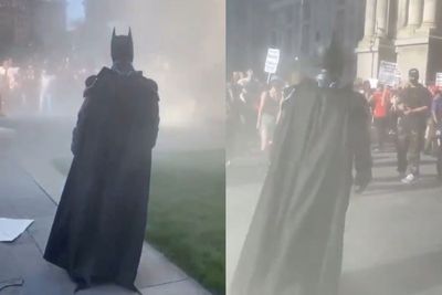 Batman Turun Tangan Atasi Kerusuhan di AS Buntut Kematian George Floyd