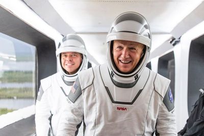 Wah! Dua Astronaut NASA Berhasil Mendarat di Stasiun luar Angkasa Internasional