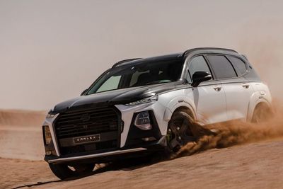 Hyundai Santa Fe Hadir Gahar Nan Sporty Usai Dirubah Carlex Design