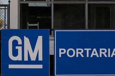 Hendak Bersaing dengan Tesla, General Motors Diam-Diam Membuat Van Listrik