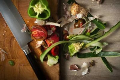 Jangan Dibuang, Intip 3 Cara Ini untuk Kelola Sampah Dapur