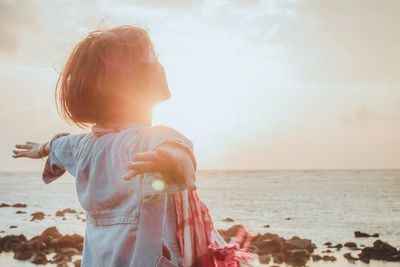 7 Puisi Singkat tentang Kehidupan yang Keras, Relate Buat Kamu yang Lagi Berjuang