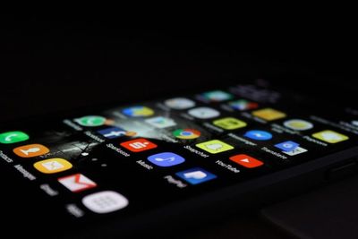 5 Faktor Penting yang Menentukan Kualitas Layar HP, Jangan Sampai Salah Pilih!