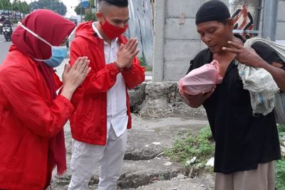 DPW PSI Sumut Kembali Bagi-bagi Makanan ke Masyarakat Terdampak Covid-19  