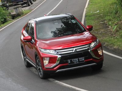 4 Kelebihan Mitsubishi Eclipse Cross, Mobil SUV Modern yang Sudah Berhenti Produksi!