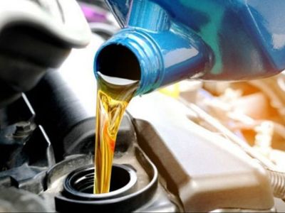 Mobil Lubricants Siap Rawat Mobil Konsumen di Rumah