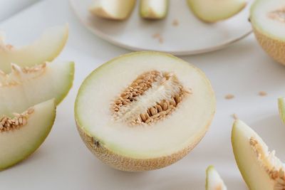Kamu Harus Tau, Buah-buah Ini Tidak Boleh Disimpan di Kulkas