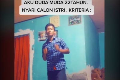Video Duda Muda Cari Jodoh Curi Perhatian, Netizen Salfok ke Usianya