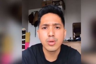 Seorang Pria Bikin Heboh Sindir Wanita Puting Payudara Hitam di Video Tiktok