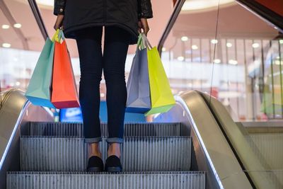 Mau Pergi ke Mall Tapi Takut Kantong Jebol? Begini Tipsnya