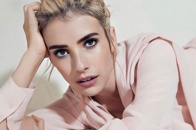 Kabar Bahagia, Emma Roberts Hamil Anak Pertama