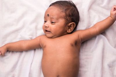 Bayi Lahir di Hari Rabu? Ini Karakter Unik yang Bayi Miliki