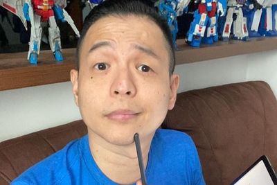 Ernest Prakasa Beri Penjelasan Kelanjutan Cek Toko Sebelah the Series
