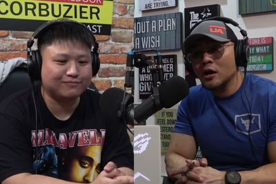 Sebulan Hasilkan Rp8 M dari Jualan Sneakers, Deddy Corbuzier Kaget