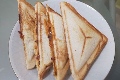 Bikin Sandwich Keju Bakar untuk Menu Sarapan Praktis