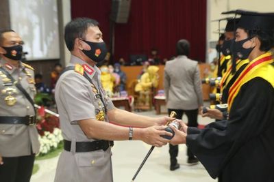 Pesan Kapolri ke Taruna Akpol: Jangan Sombong