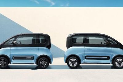 Wuling Luncurkan 2 Mobil Listrik Mungil, Begini Modelnya