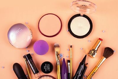 Selain Tutupi Noda di Wajah, BB Cushion Memiliki Kandungan Skincare