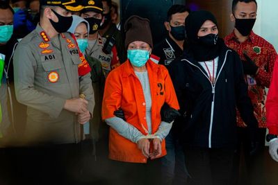 Jet Lag Usai Penerbangan dari Serbia, Polisi Pilih Istirahatkan Maria Lumowa