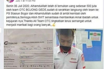 Temukan Plastik Berisi Uang, Petugas Kebersihan KRL Ini Pilih Kembalikan