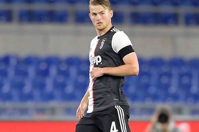 Mungkinkah De Ligt Menyesal Hijrah ke Juventus? Atau Sepak Bola Italia yang Berubah?
