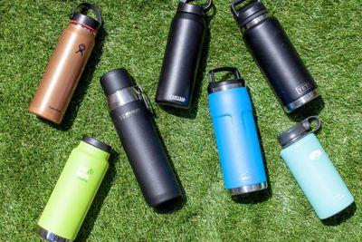 Ngeri! Ini Risiko Jika Kamu Malas Cuci Botol Minum Setiap Hari