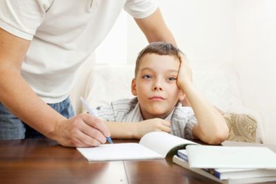 Sekolah Online, Bagaimana Nasib Siswa yang Enggak Punya Jaringan Internet?