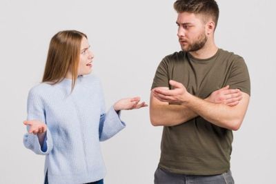Selalu Balas Argumen Saat Bertengkar? Kebiasaan Ini Justru Bisa Menghancurkan Hubungan Kamu