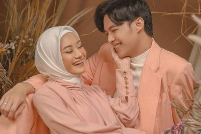 Dinda Hauw dan Rey Mbayang Sempat Bingung Jalani Persiapan Film Saat Taaruf