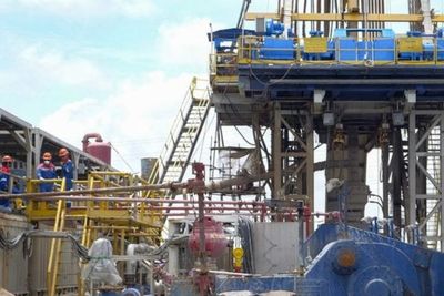 Dampak Pandemi Corona, Produksi Migas Siap Jual Ikutan Anjlok
