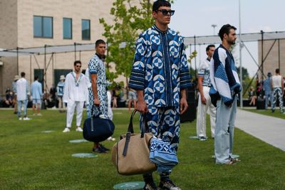 FOTO: Dolce & Gabbana Gelar Physical Catwalk di Era New Normal