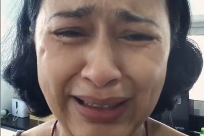 Lama Tak Muncul di Layar Kaca, Sarah Sechan Tiba-Tiba Curhat Sambil Nangis, Ada Apa?