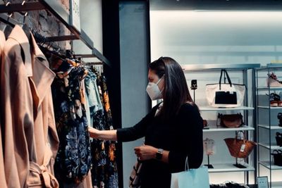 5 Jurus Jitu Menghindari Godaan Diskon saat Belanja