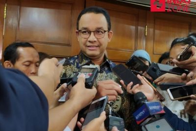 Anies Baswedan Minta Pegawai Lapor Jika Ada Kantor Langgar Protokol Kesehatan