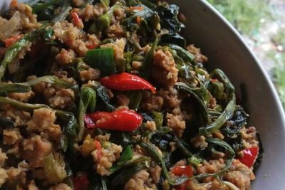 Yuk, Masak Tumis Genjer Oncom Pedas yang Menggugah Selera
