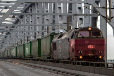Cina Sukses Uji Kereta Barang 35 Ribu Ton Berbasis Sistem Nirkabel, Diklaim Pertama di Dunia