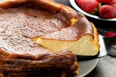 Ide Kue Ulang Tahun Kekinian, Yuk Coba Bikin Burnt Cheesecake