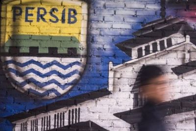 Indra Thohir, Pelatih Legenda Persib Dilarikan ke Rumah Sakit